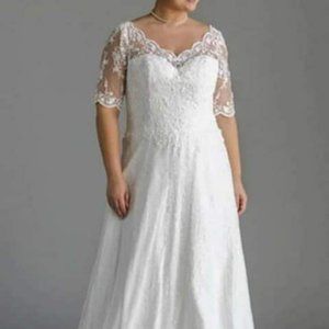 Bellamy Bridal, size 24, ivory wedding gown